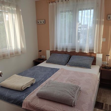 Apartmani Sladjana Novi Sad Luaran gambar
